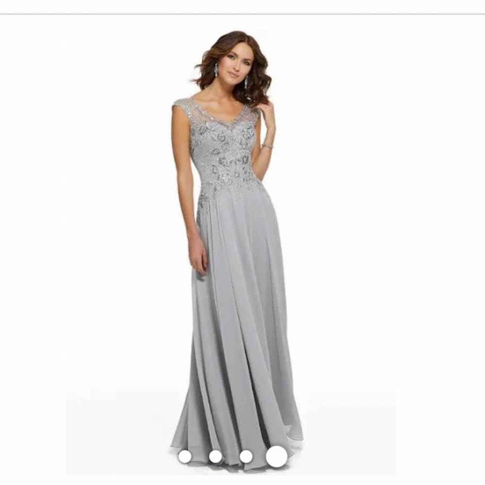 Madeline Gardner New York MOB Maxi Dress🔥 NWT 🔥 - Picture 1 of 11